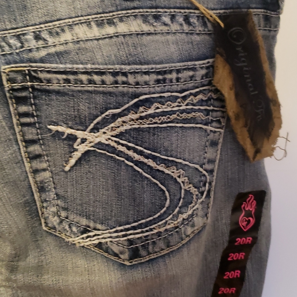 Jeans - Picture 3 of 3